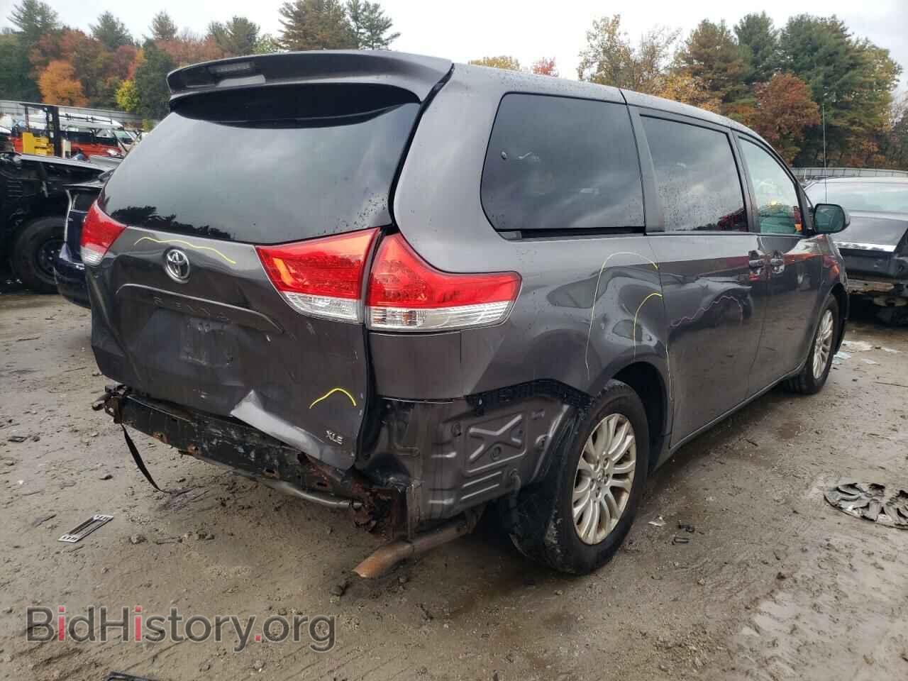 2013 TOYOTA SIENNA - VIN: 5TDYK3DC8DS337862 - Фото 4