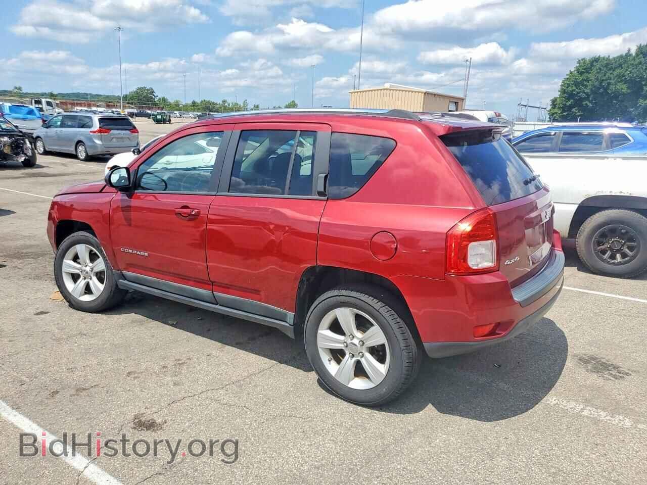 2011 JEEP COMPASS - VIN: 1J4NF1FBXBD145524 - Фото 2