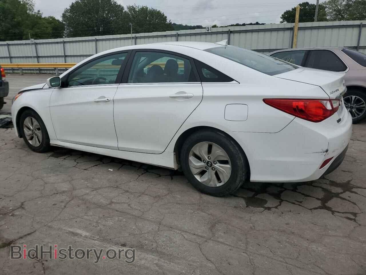 2014 HYUNDAI SONATA - VIN: 5NPEB4AC3EH816937 - Фото 2