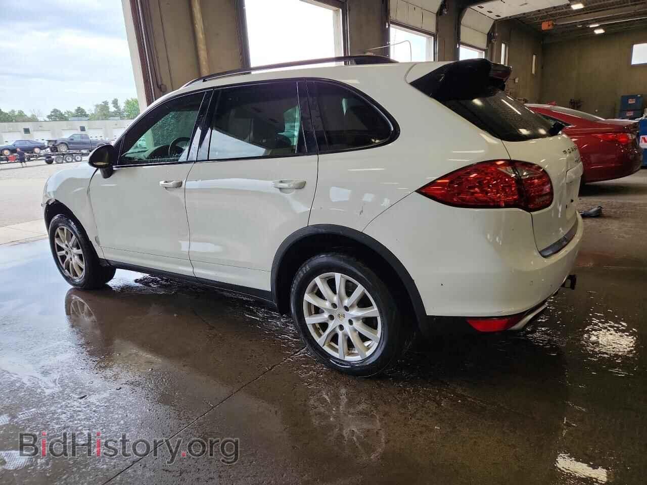 2013 PORSCHE CAYENNE - VIN: WP1AF2A27DLA33689 - Фото 2