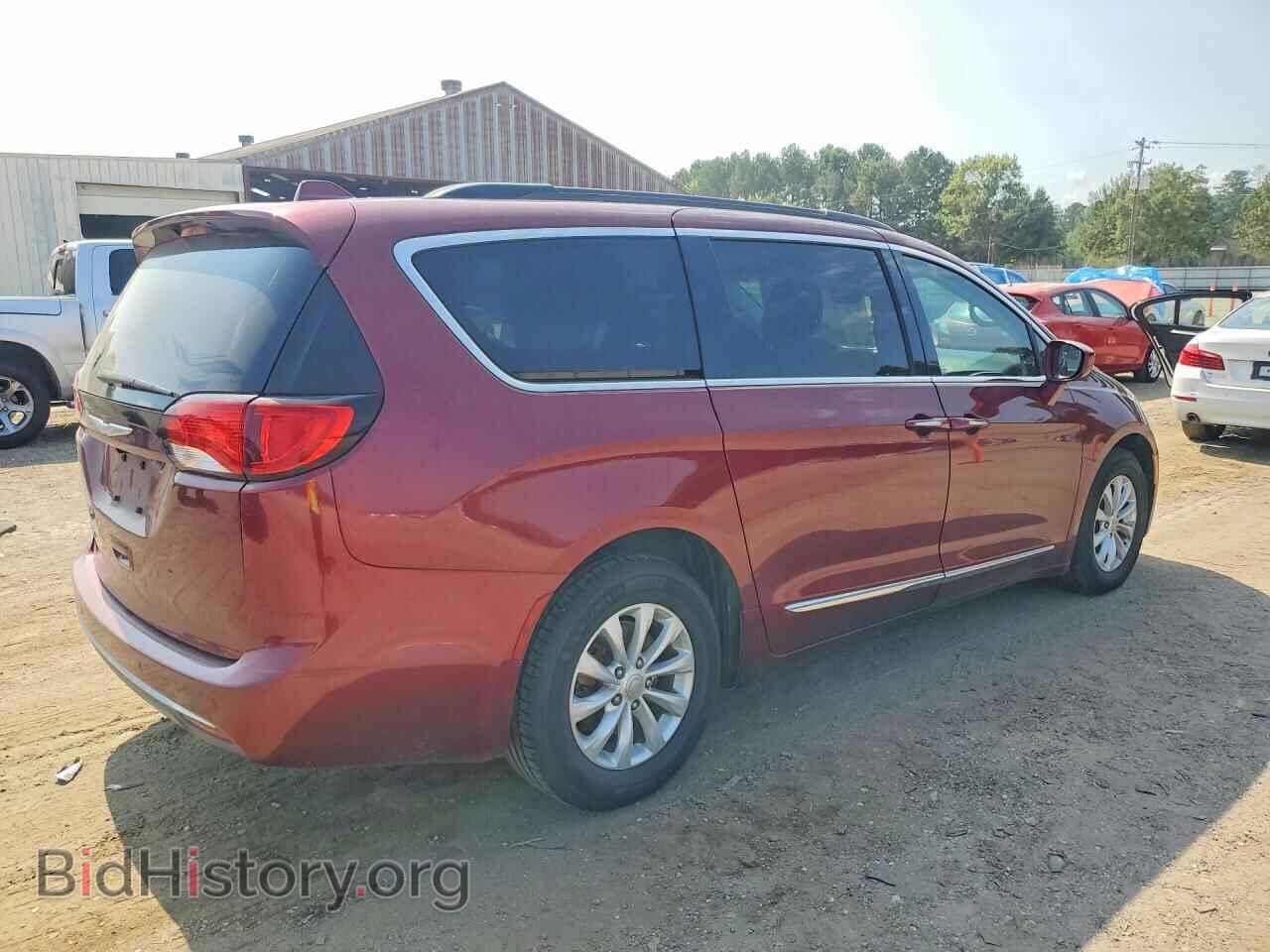 2017 CHRYSLER PACIFICA - VIN: 2C4RC1BG3HR566038 - Photo 3