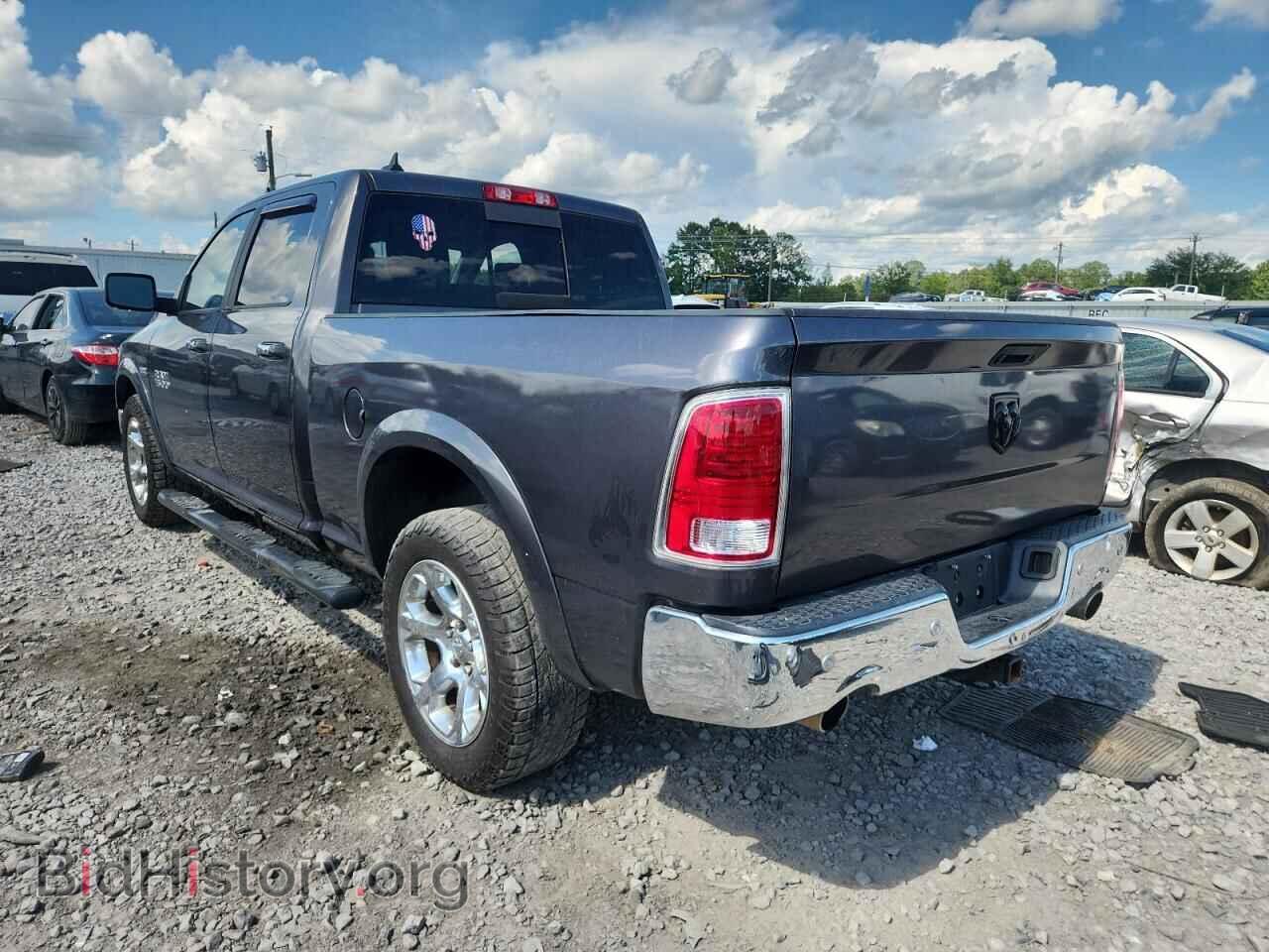 2017 RAM 1500 - VIN: 1C6RR7VT3HS843397 - Фото 2