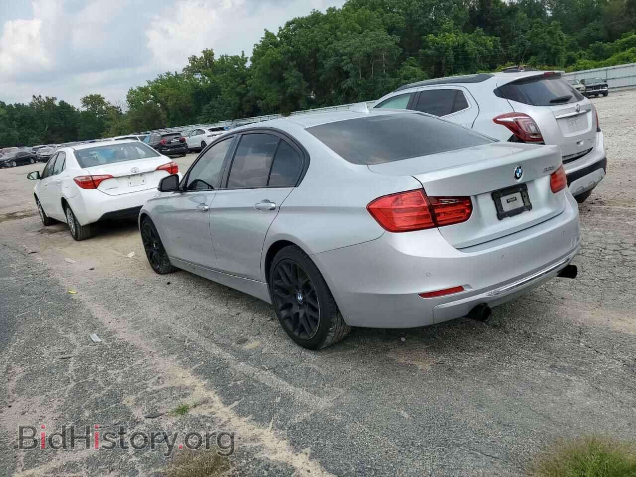 2013 BMW 3 SERIES - VIN: WBA3A9C55DF475374 - Фото 2