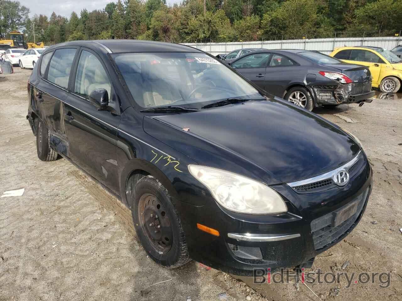 Photo KMHDB8AE8BU099002 - HYUNDAI ELANTRA 2011