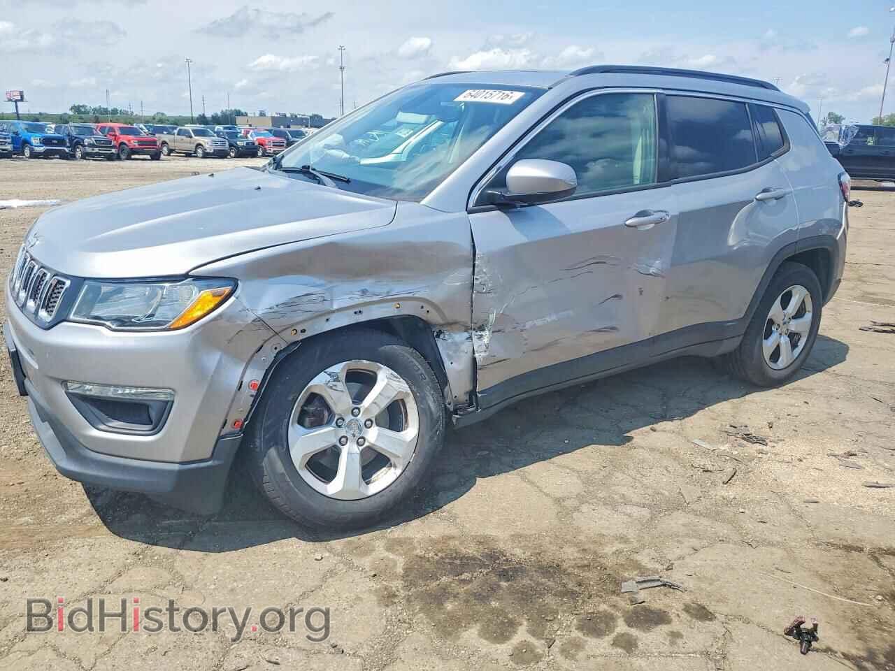 Photo 3C4NJDBB5JT483708 - JEEP COMPASS 2018