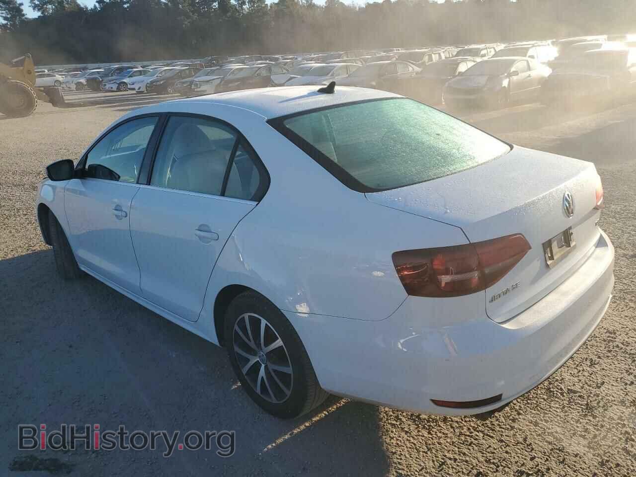 2017 VOLKSWAGEN JETTA - VIN: 3VWDB7AJ1HM410596 - Фото 3