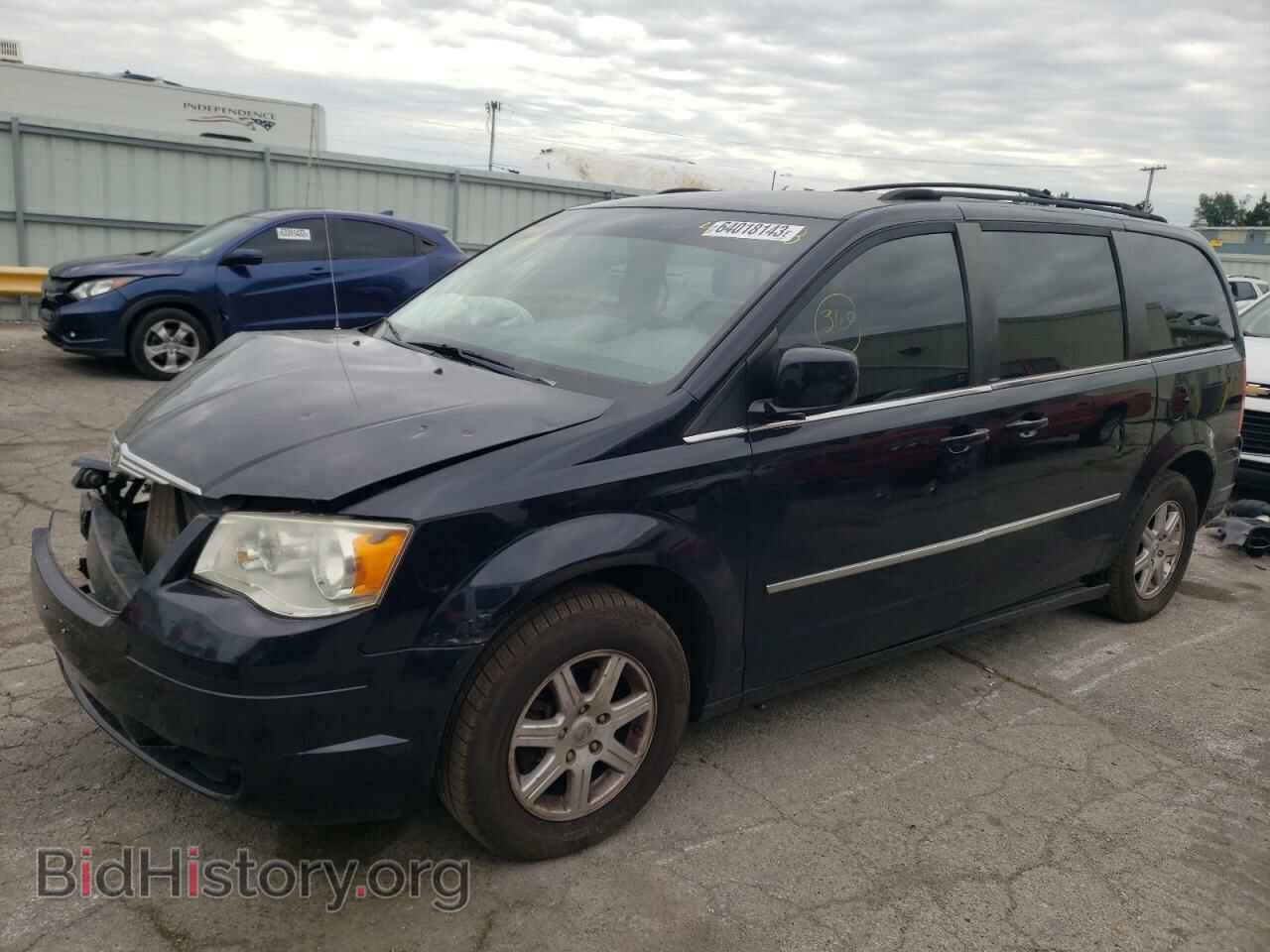 Фотография 2A4RR5D17AR404198 - CHRYSLER MINIVAN 2010