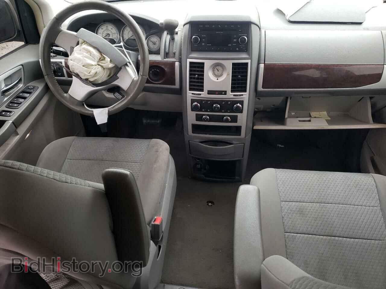 2010 CHRYSLER MINIVAN - VIN: 2A4RR5D17AR404198 - Фото 8
