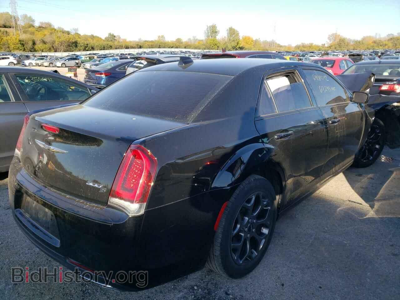 2017 CHRYSLER 300 - VIN: 2C3CCAGG3HH585911 - Фото 4