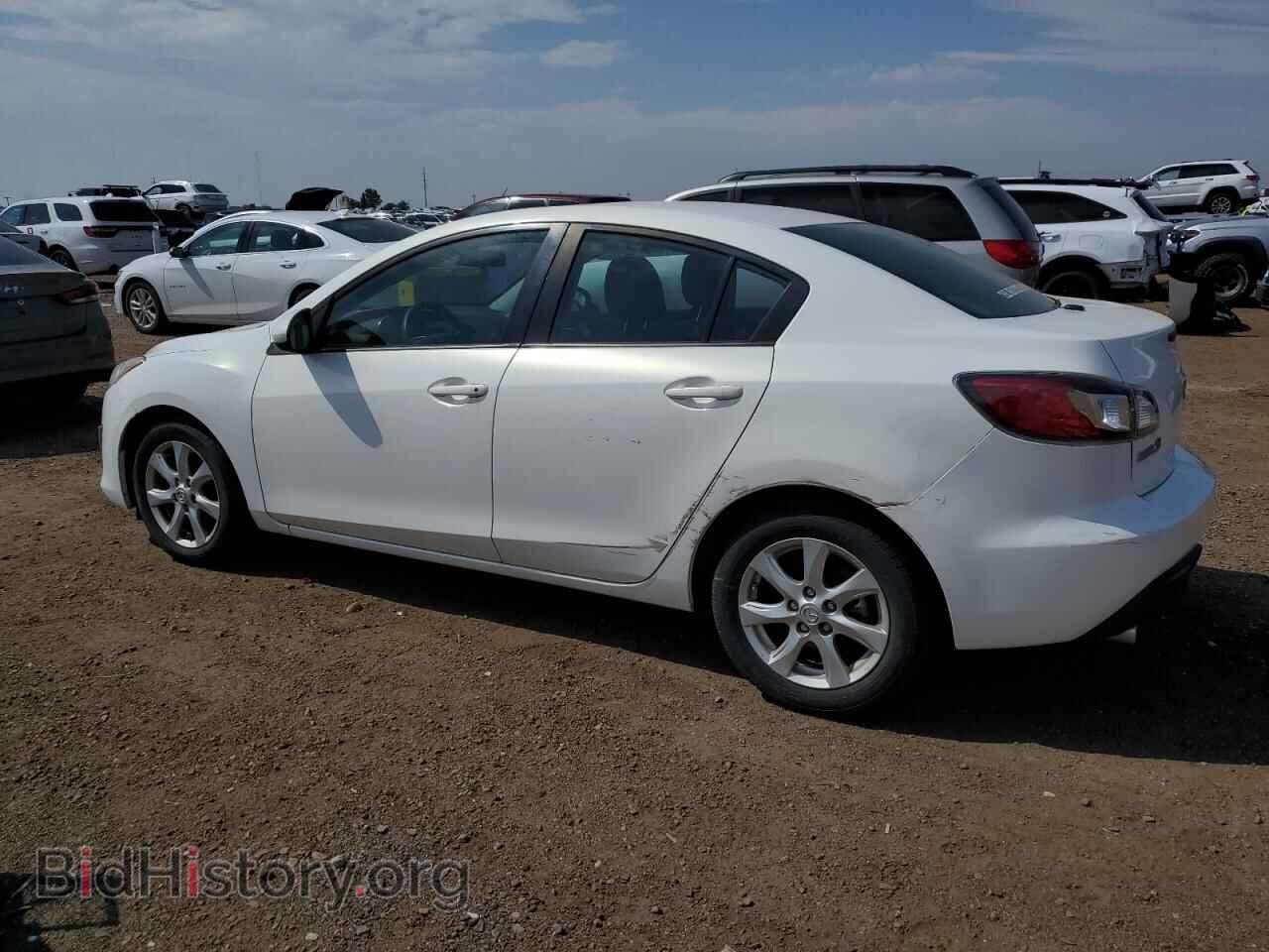 2010 MAZDA 3 - VIN: JM1BL1SF7A1135608 - Фото 2