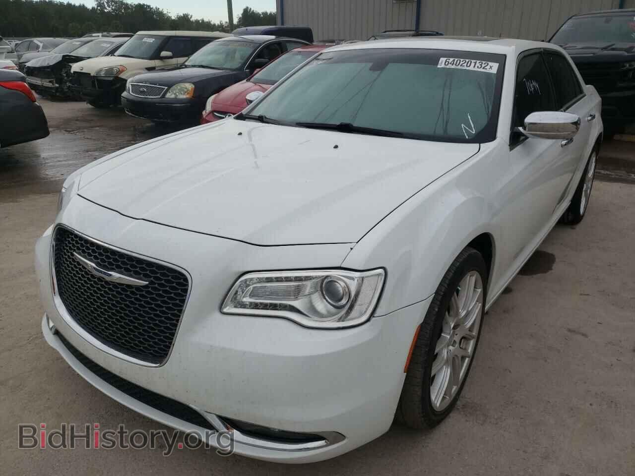 2017 CHRYSLER 300 - VIN: 2C3CCAEG2HH668989 - Фото 2