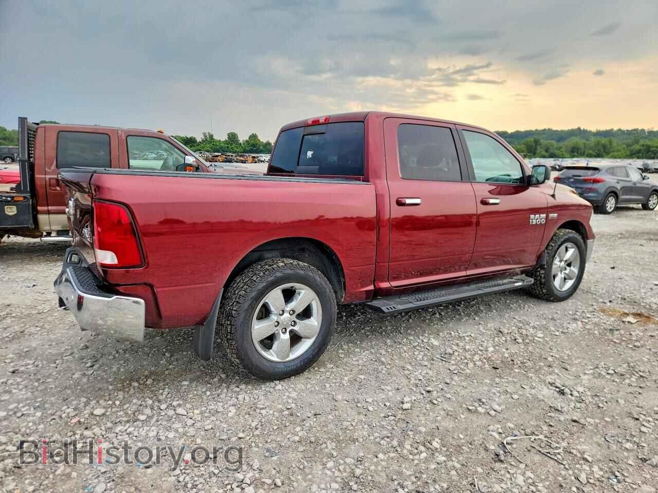 2018 RAM 1500 - VIN: 3C6RR7LT5JG266145 - Фото 3
