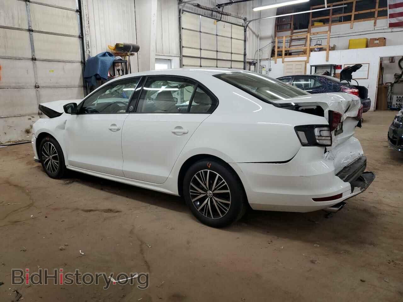 2018 VOLKSWAGEN JETTA - VIN: 3VWDB7AJ4JM210317 - Фото 2