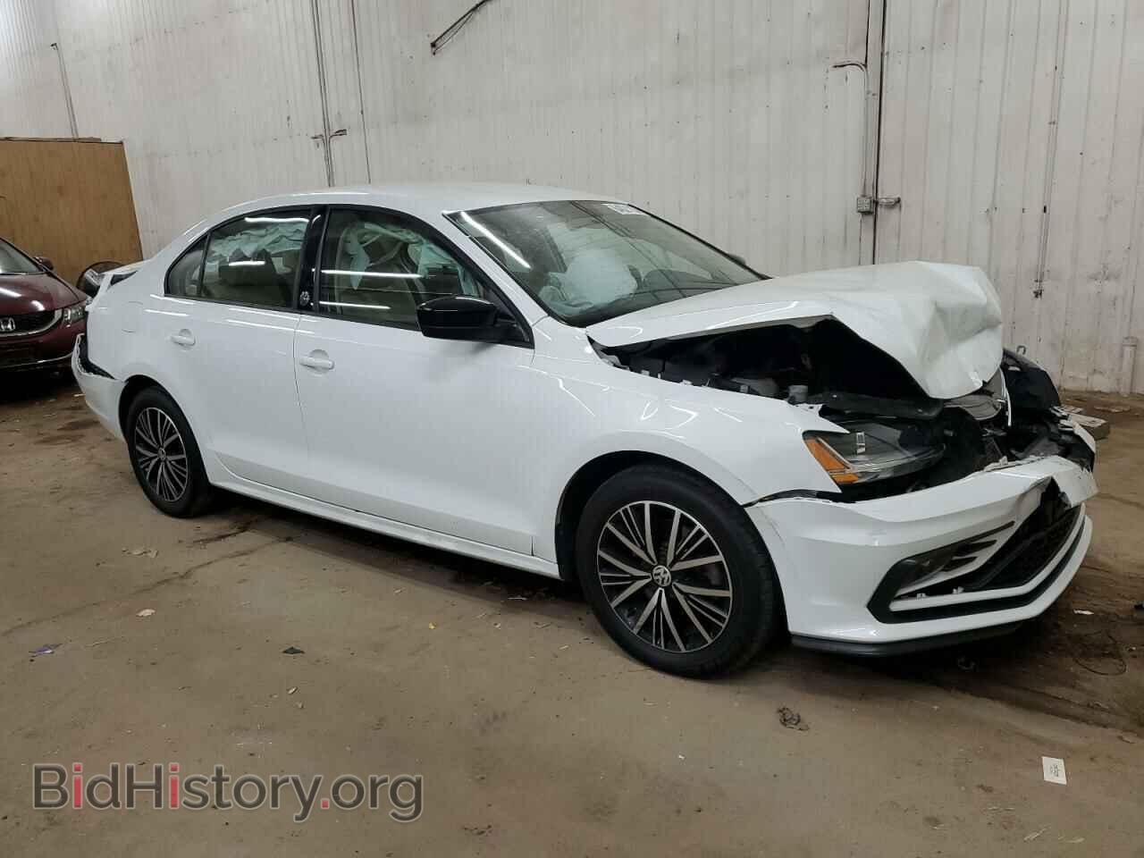 2018 VOLKSWAGEN JETTA - VIN: 3VWDB7AJ4JM210317 - Фото 4