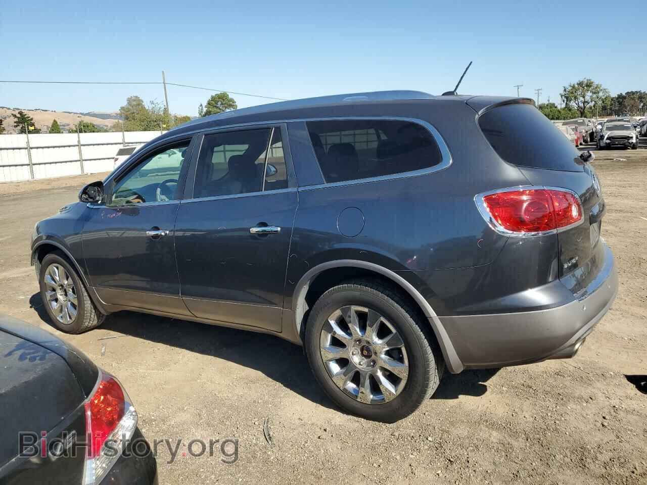 2011 BUICK ENCLAVE - VIN: 5GAKVCED8BJ259387 - Фото 2