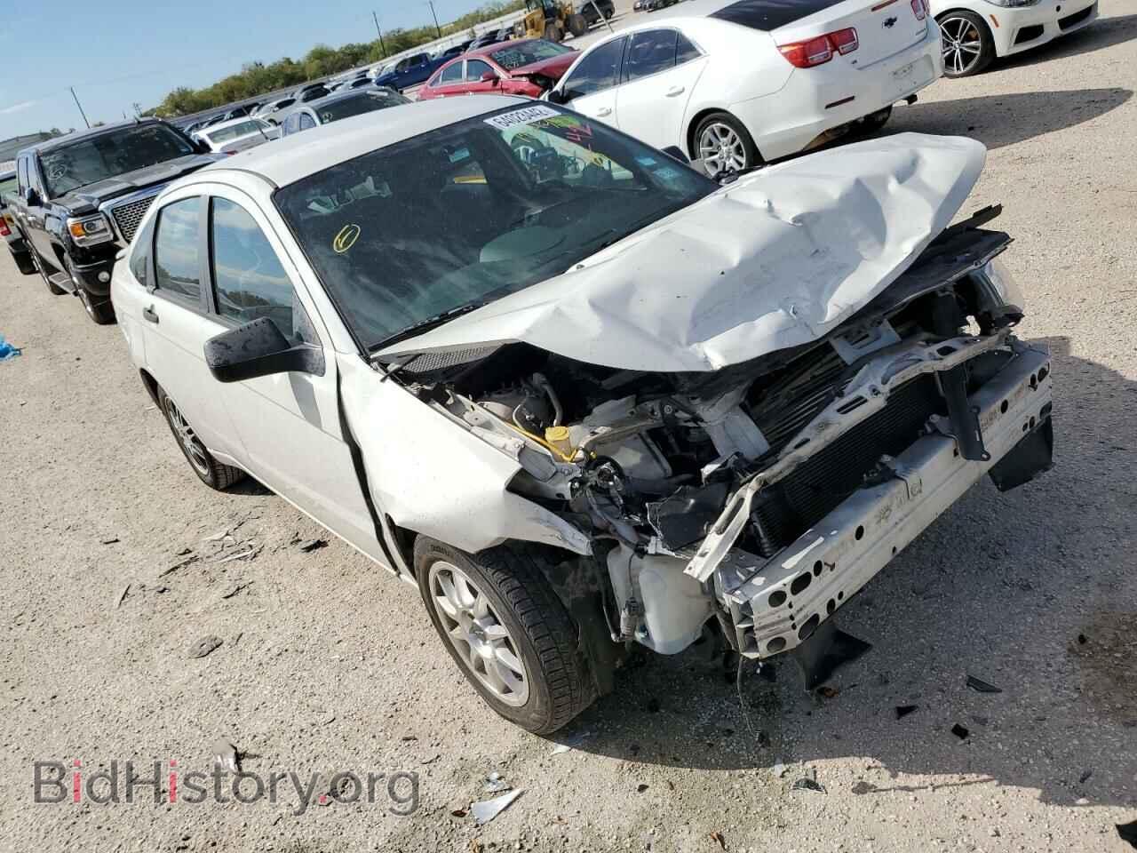 Photo 1FAHP3FN3AW290435 - FORD FOCUS 2010