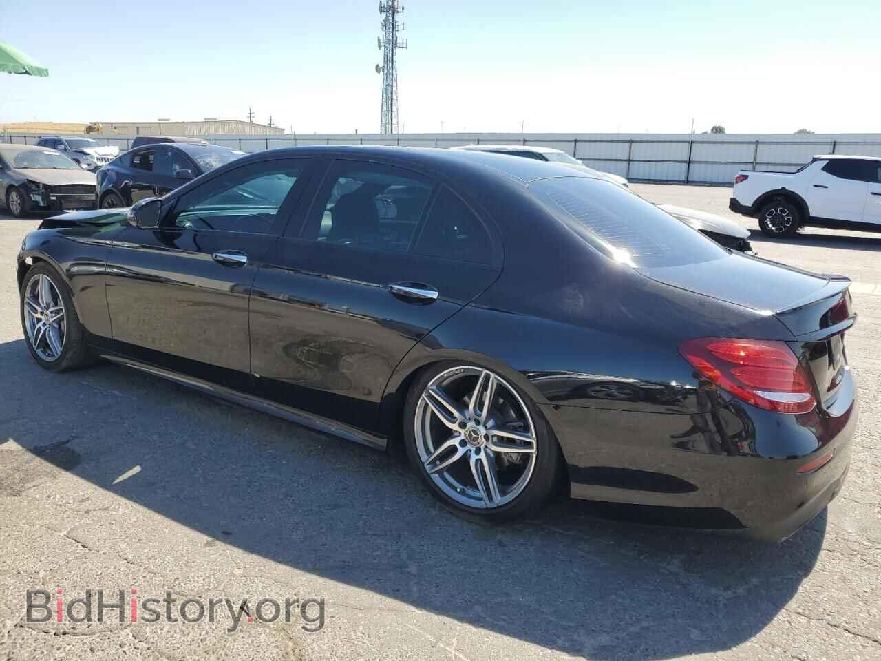 2019 MERCEDES-BENZ E-CLASS - VIN: WDDZF4KB3KA573697 - Фото 2