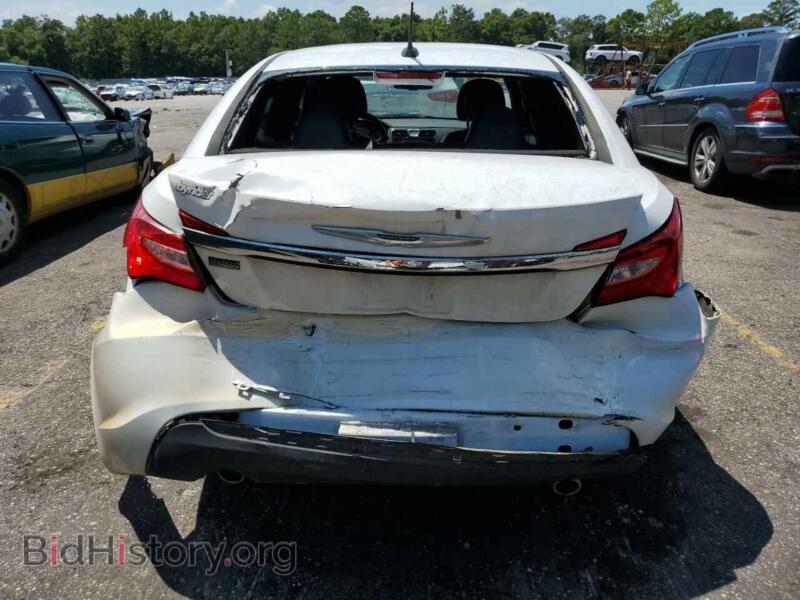 2013 Chrysler 200 (VIN 1C3CCBCG7DN579249) — фото 6 из 12