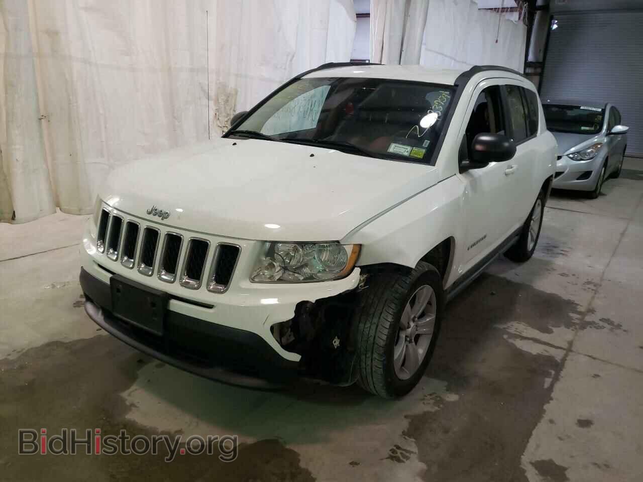 2011 JEEP COMPASS - VIN: 1J4NF1FB5BD191469 - Photo 2