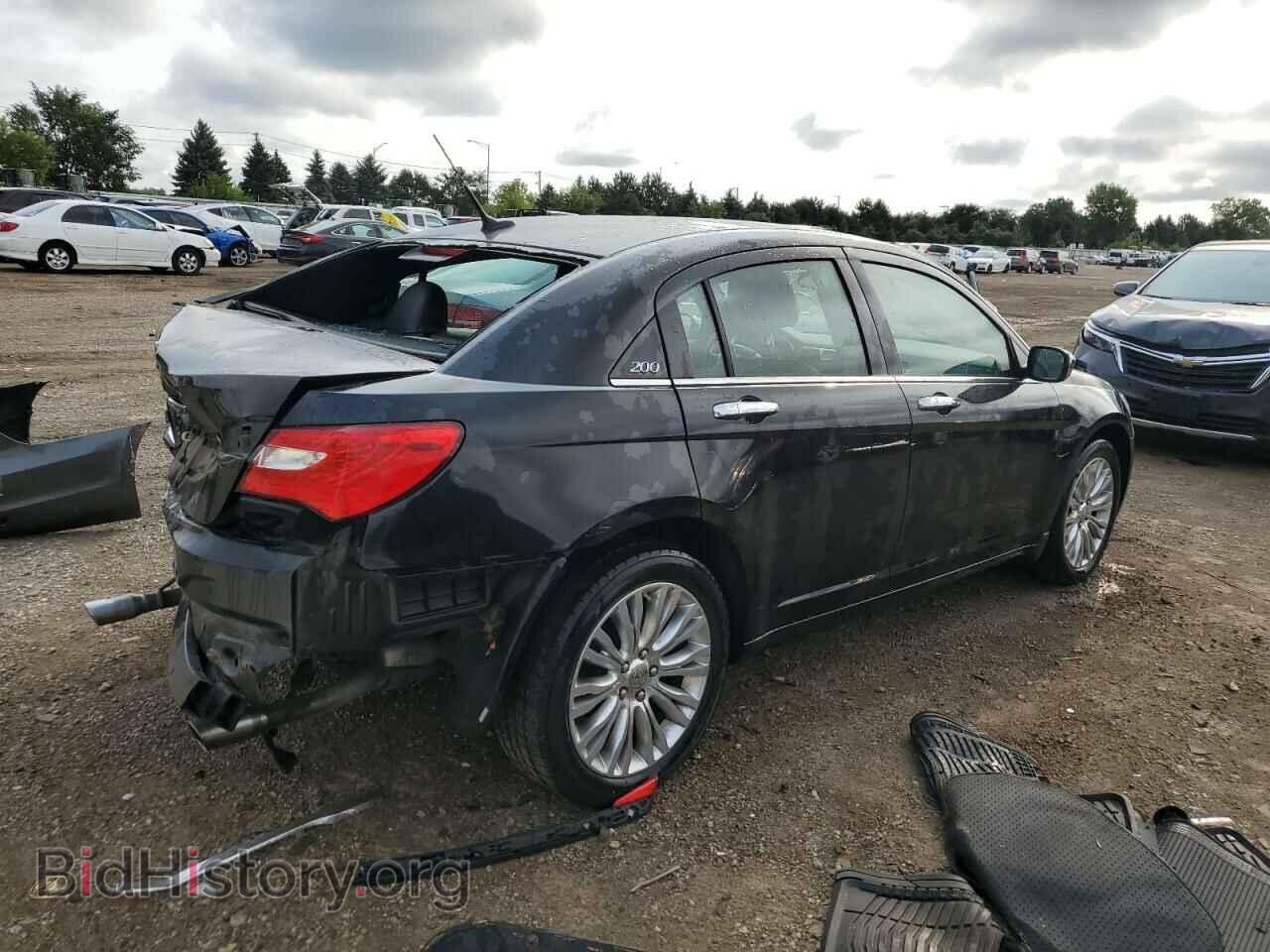 2011 CHRYSLER 200 - VIN: 1C3BC2FG8BN517797 - Фото 3