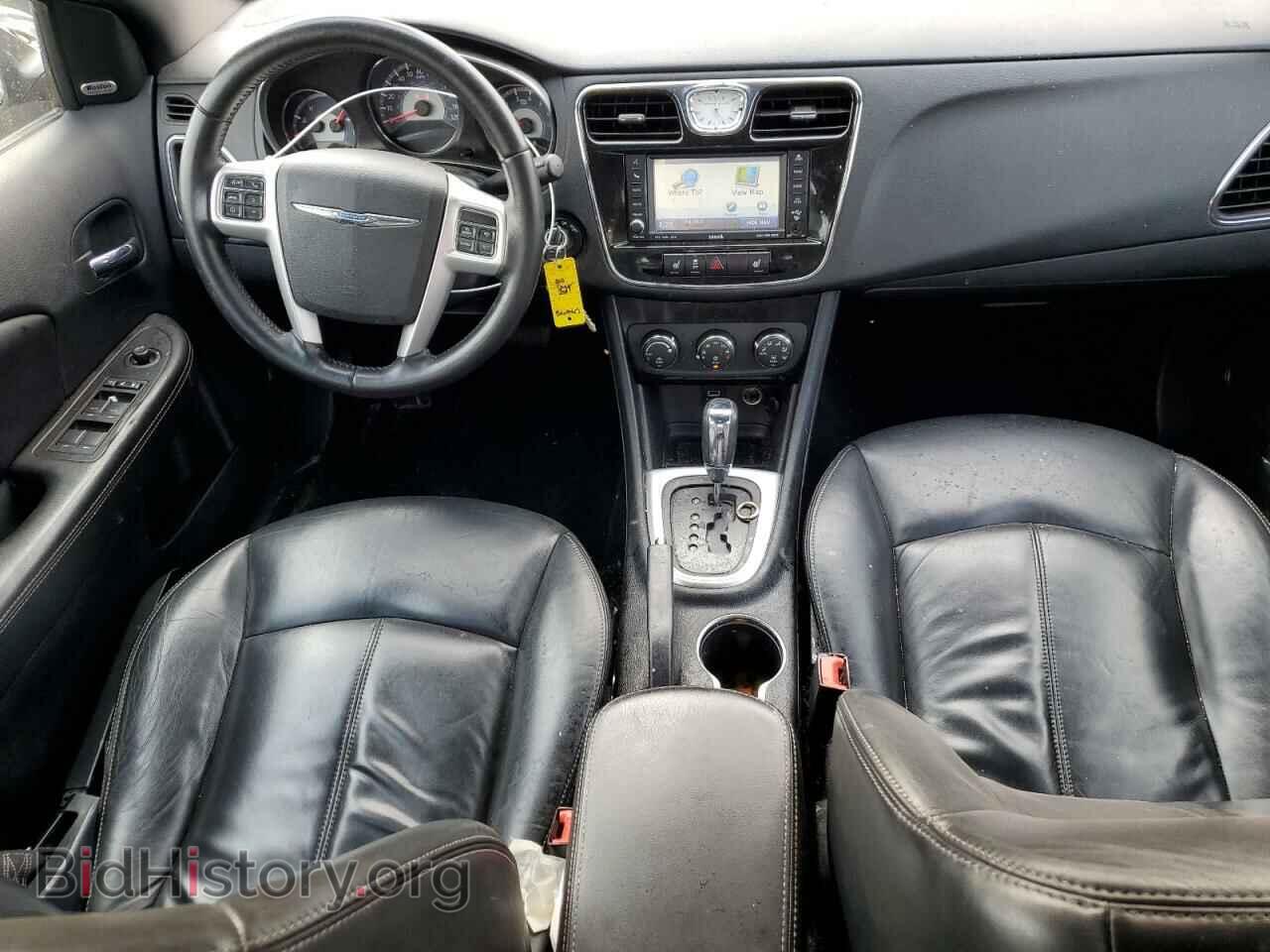 2011 CHRYSLER 200 - VIN: 1C3BC2FG8BN517797 - Фото 8