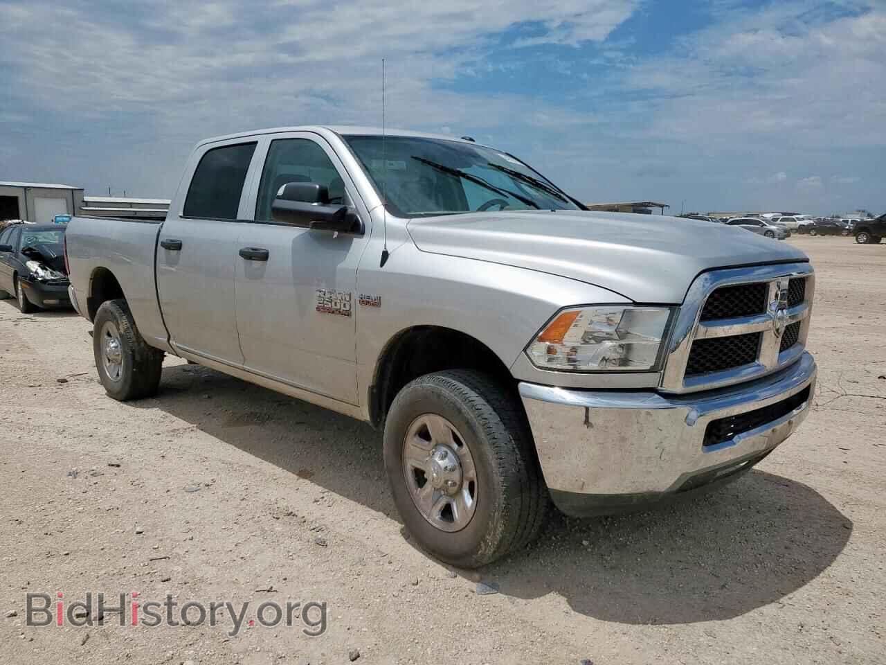 2017 RAM All Models - VIN: 3C6UR5CJ8HG589189 - Photo 4