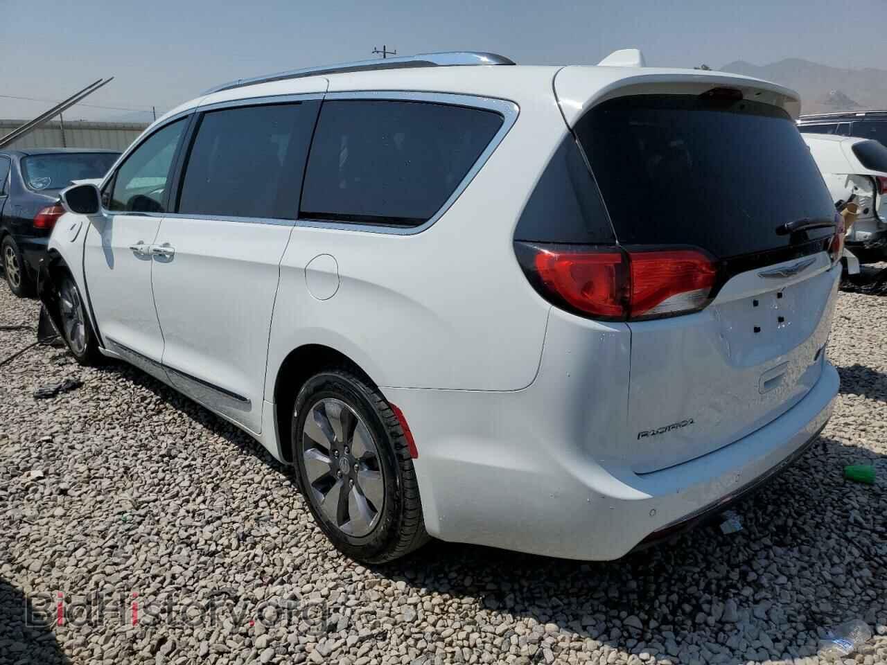 2018 CHRYSLER PACIFICA - VIN: 2C4RC1N78JR236798 - Фото 2