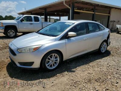 2015 Ford FOCUS SE, серебристый — VIN 1FADP3F23FL279738, Copart