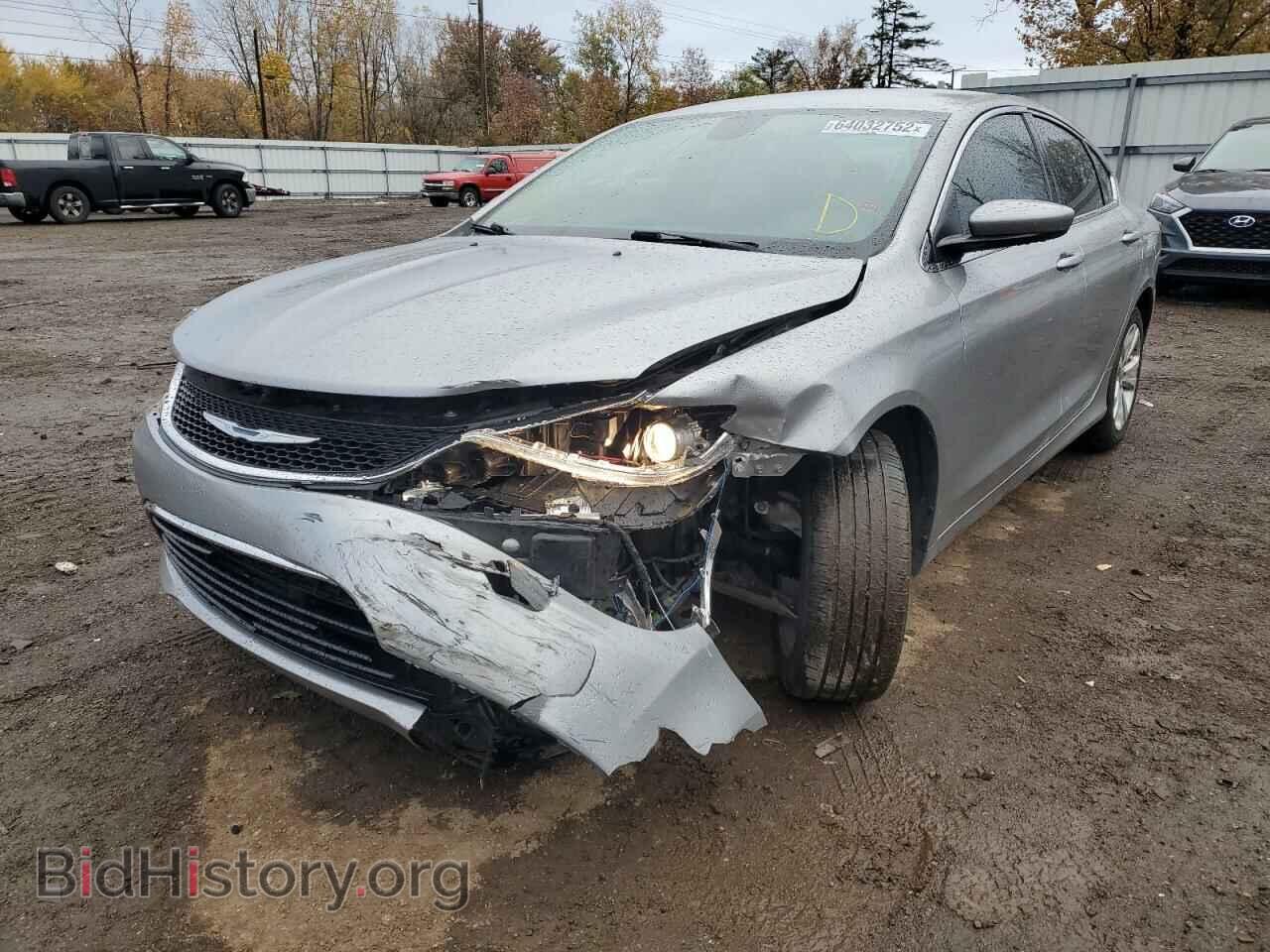 2015 CHRYSLER 200 - VIN: 1C3CCCABXFN720539 - Фото 2