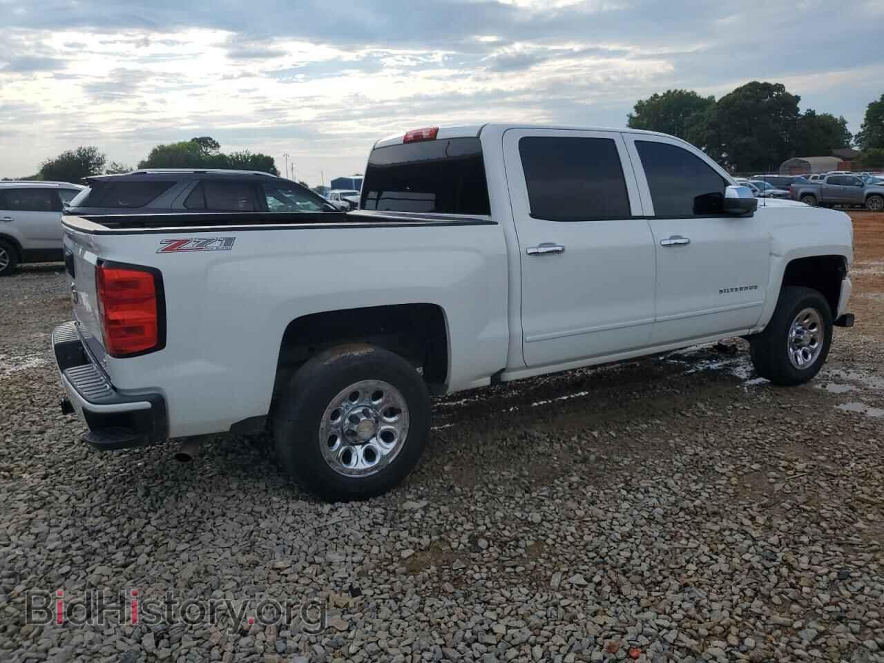 2017 CHEVROLET ALL Models - VIN: 3GCUKRECXHG324051 - Фото 3