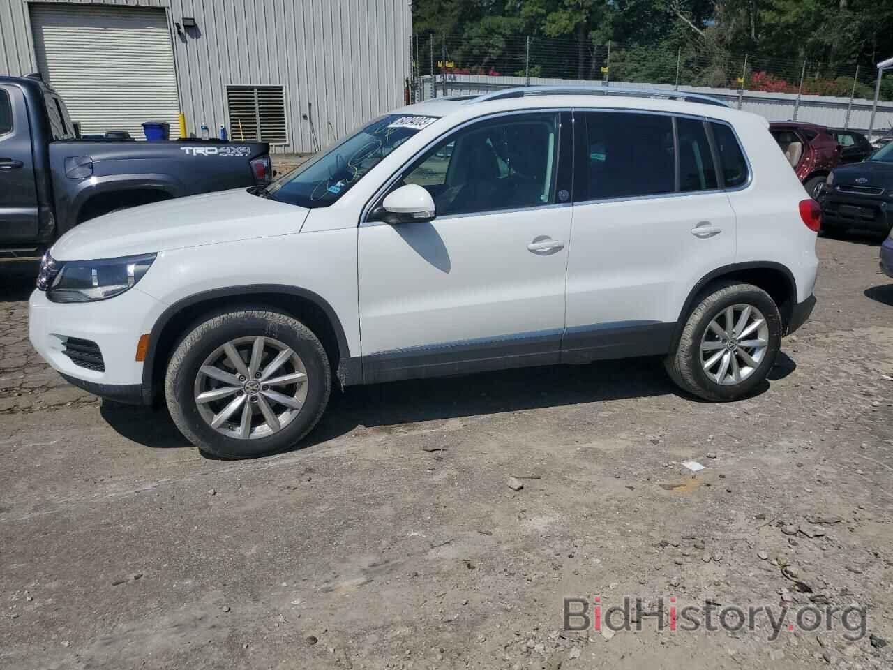 Photo WVGRV7AX1HW505272 - VOLKSWAGEN TIGUAN 2017