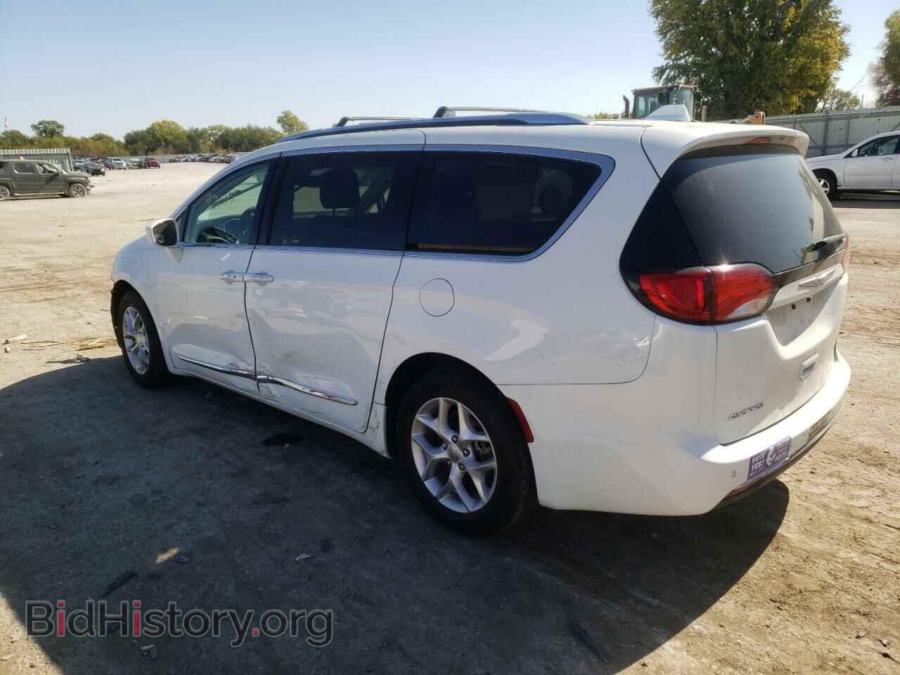 2018 CHRYSLER PACIFICA - VIN: 2C4RC1BG2JR294863 - Photo 3