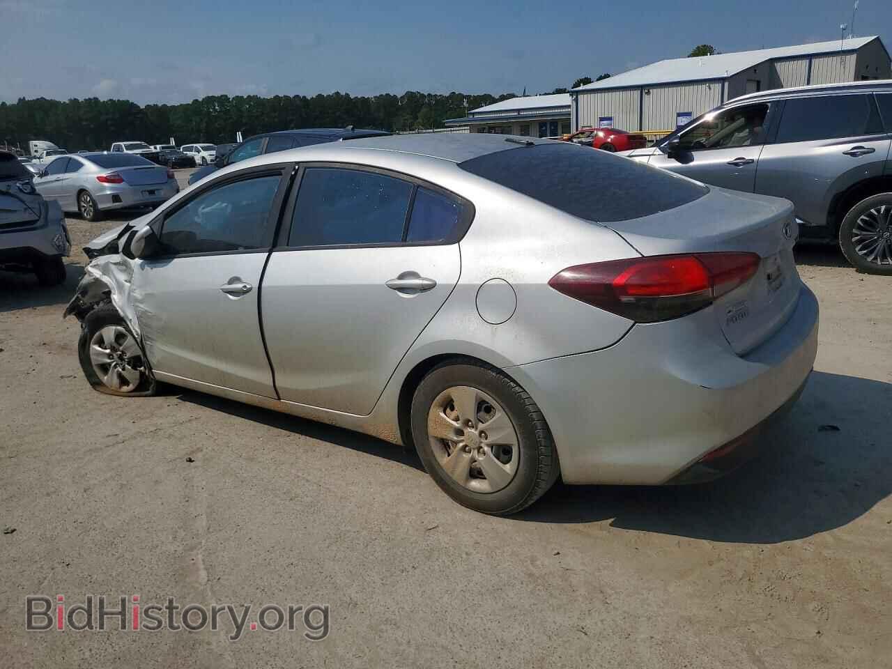 2017 KIA FORTE - VIN: 3KPFK4A72HE115662 - Photo 2