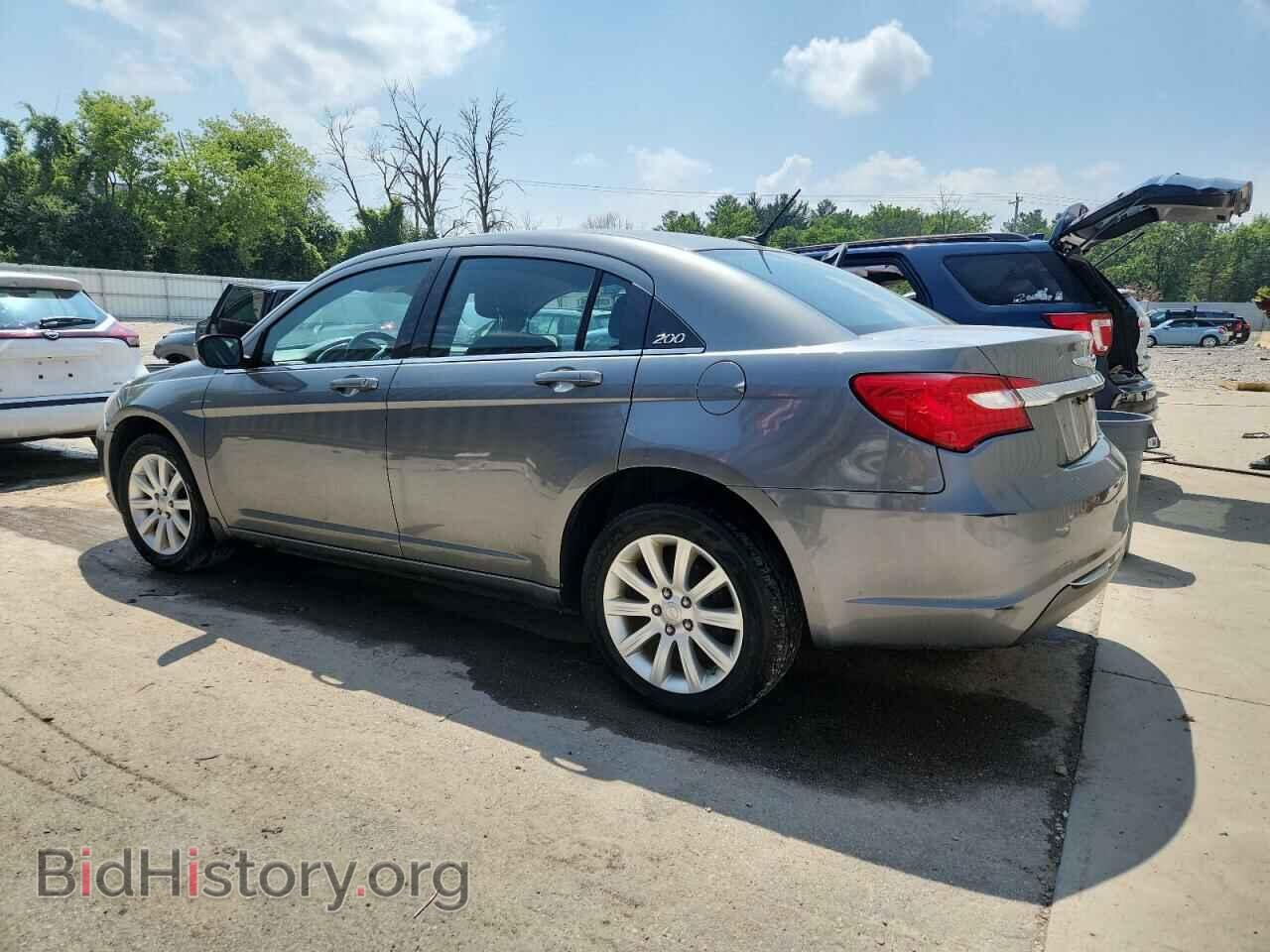 2012 CHRYSLER 200 - VIN: 1C3CCBBBXCN200331 - Фото 2