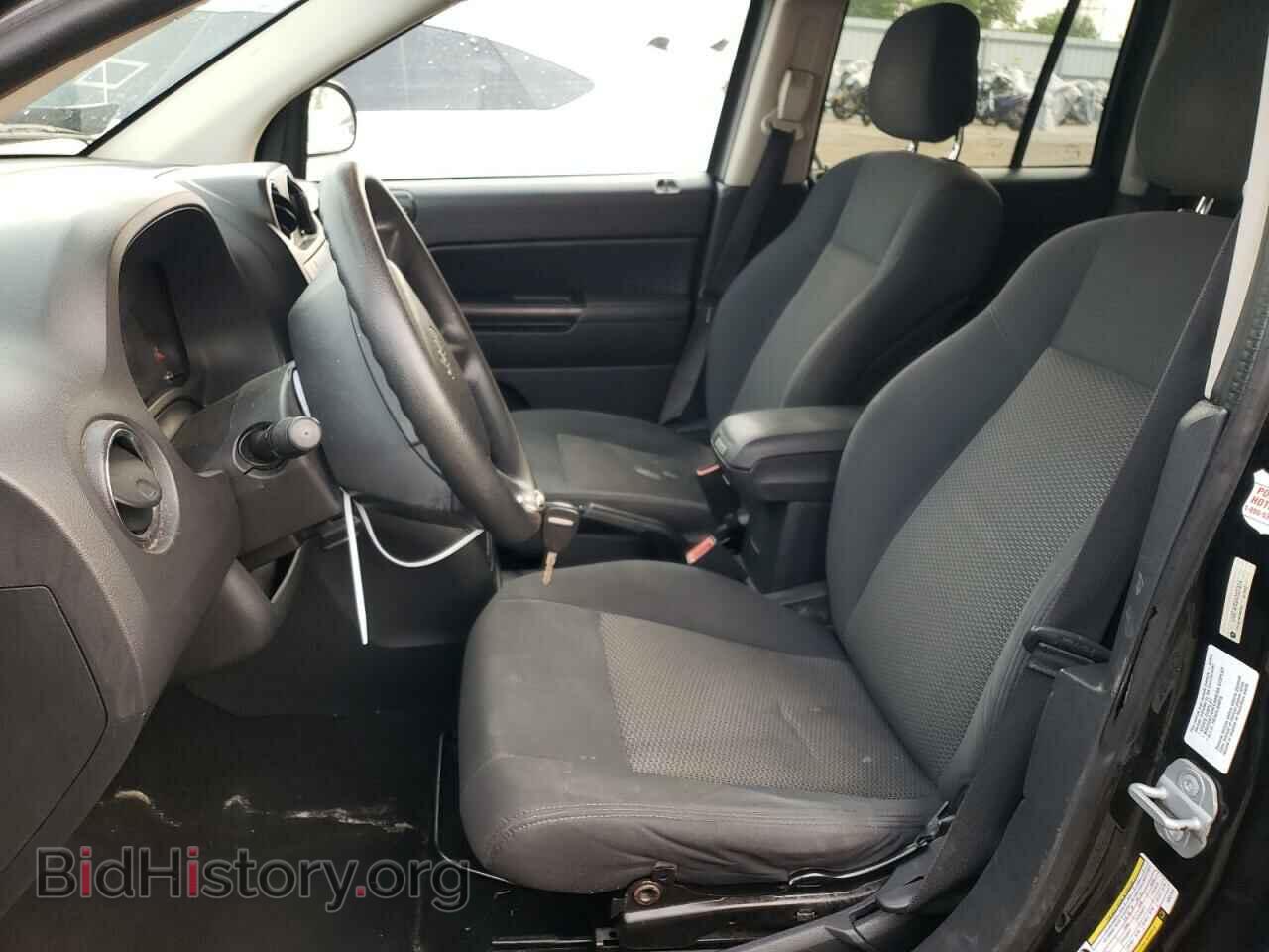 2010 JEEP COMPASS - VIN: 1J4NT4FB6AD537814 - Photo 7