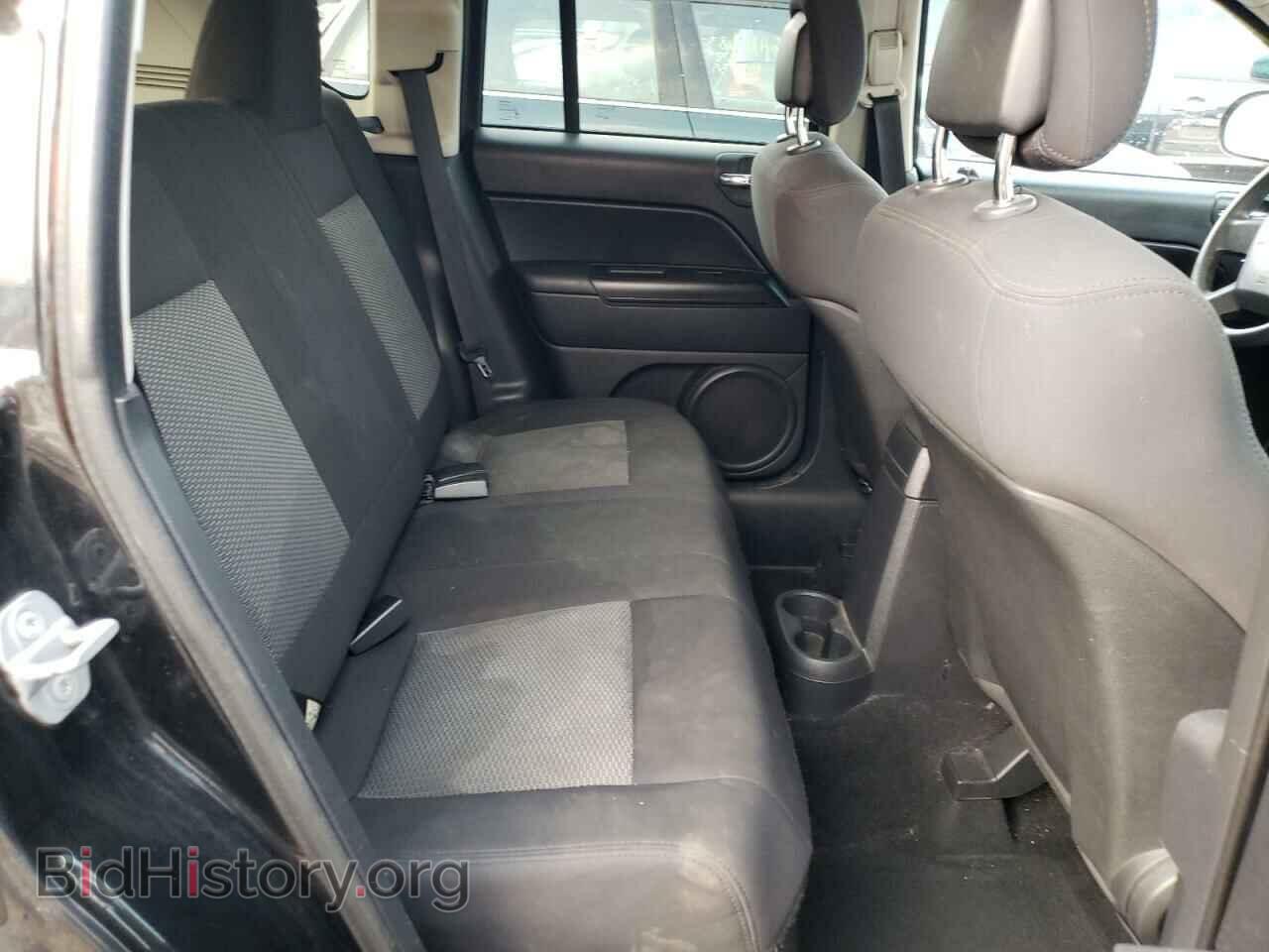 2010 JEEP COMPASS - VIN: 1J4NT4FB6AD537814 - Photo 10