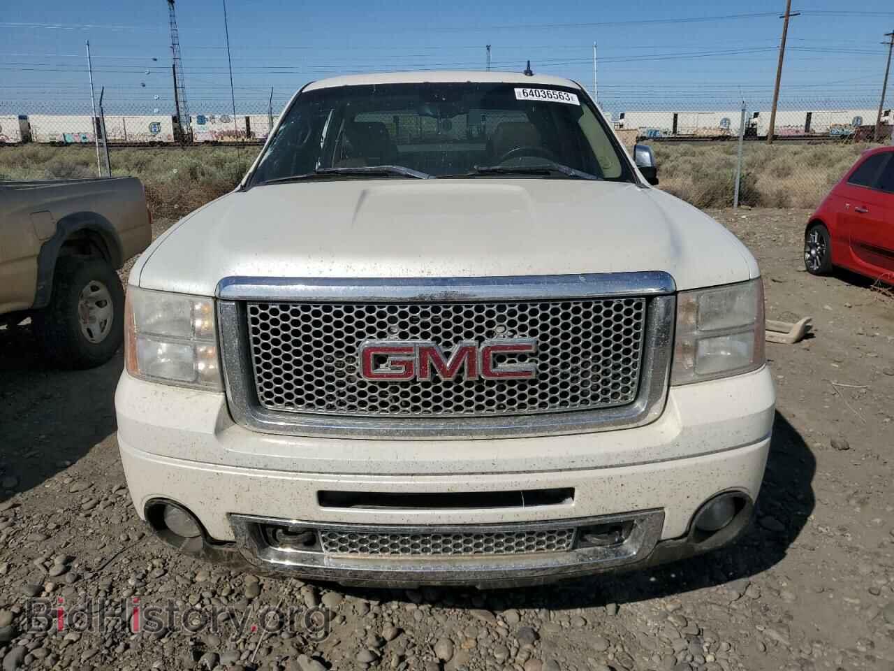 2011 GMC SIERRA - VIN: 3GTP2XE24BG201488 - Фото 5