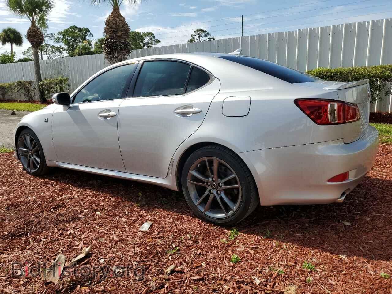 2012 LEXUS IS - VIN: JTHBF5C24C5177190 - Photo 2