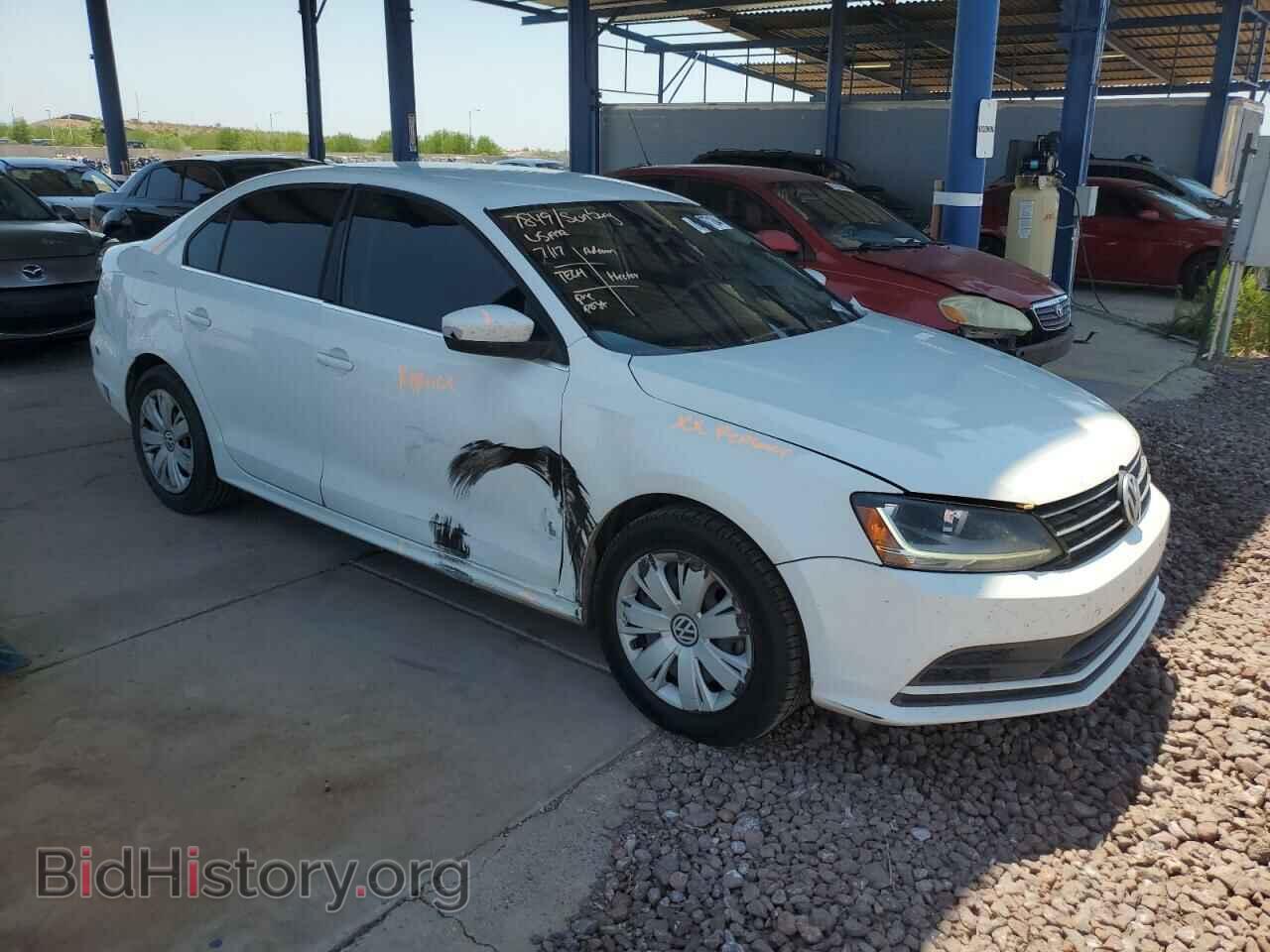 2017 VOLKSWAGEN JETTA - VIN: 3VW2B7AJ4HM315375 - Фото 4