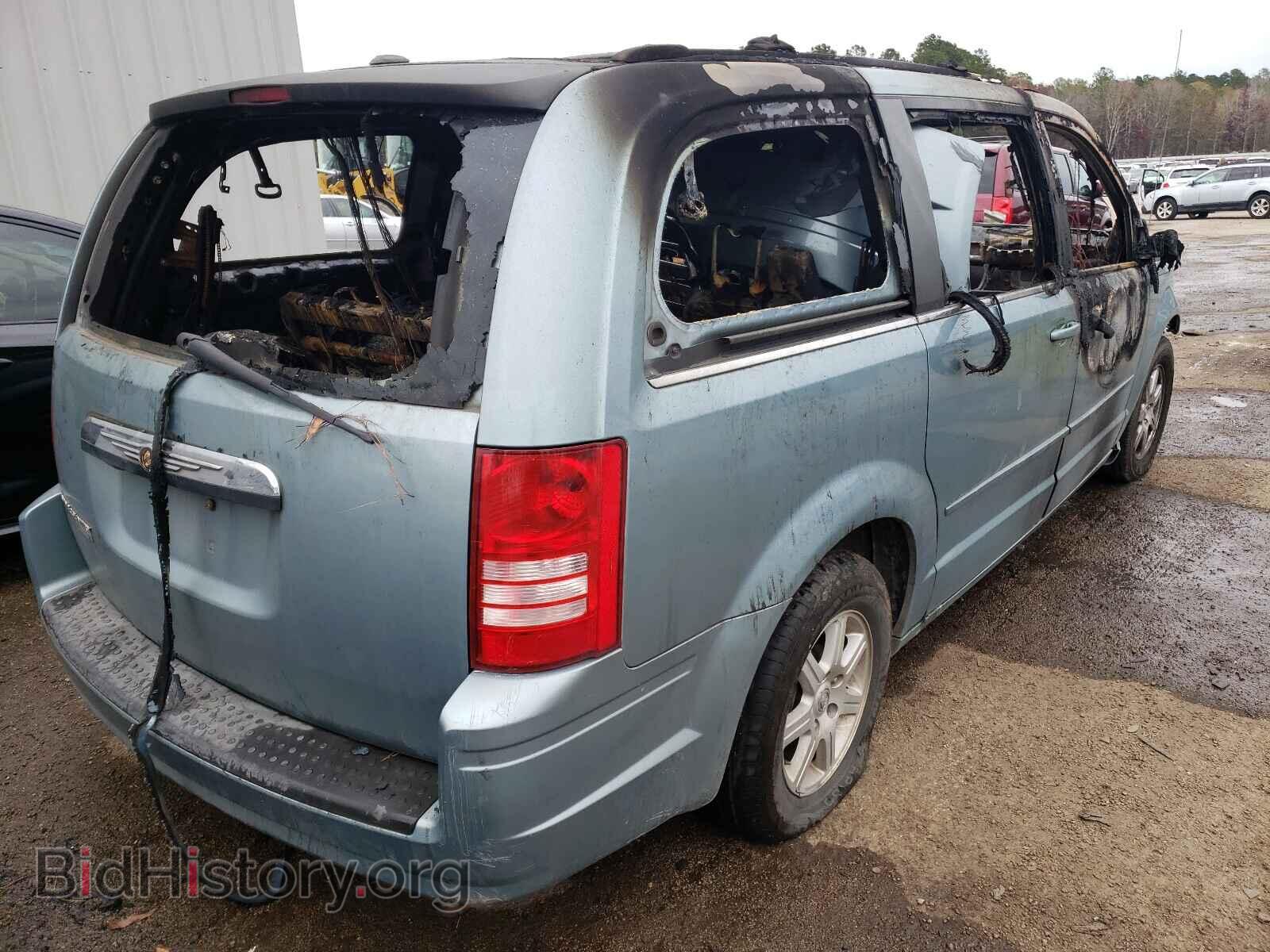 2008 CHRYSLER MINIVAN - VIN: 2A8HR54P48R828365 - Фото 4