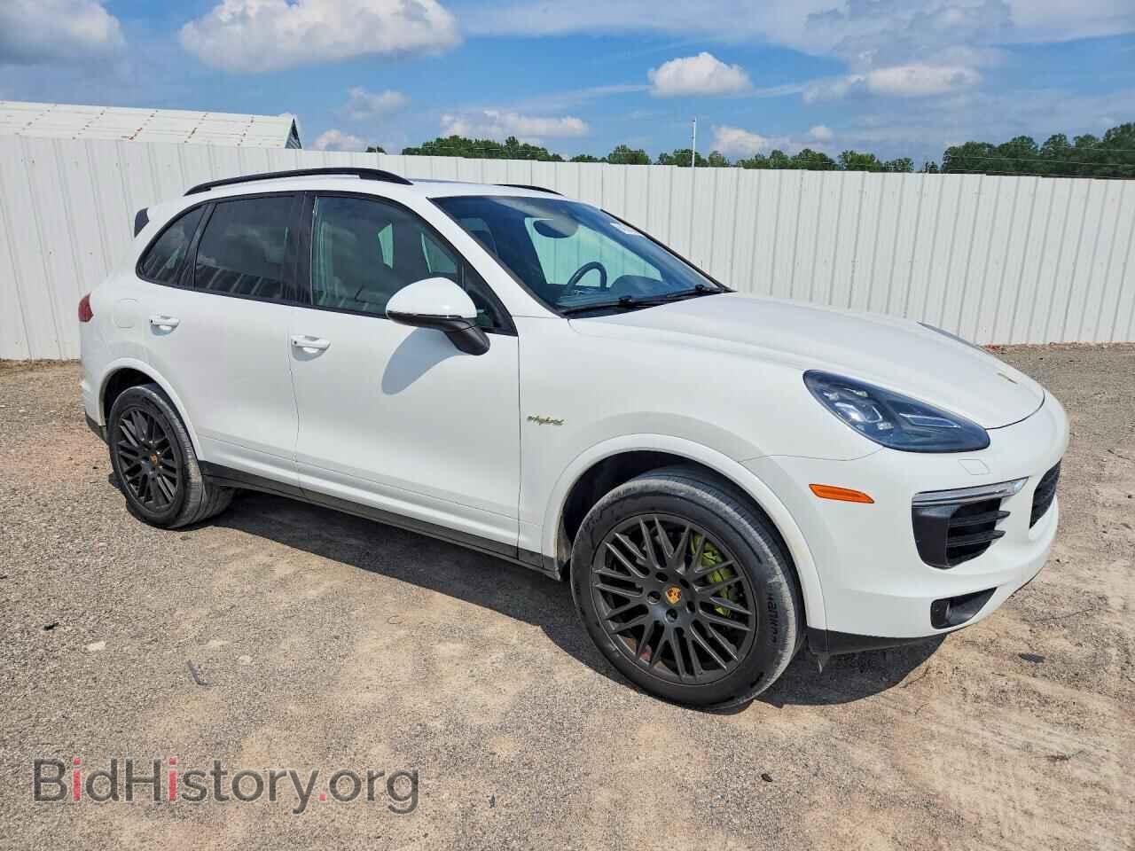2017 PORSCHE CAYENNE - VIN: WP1AE2A2XHLA68929 - Photo 4