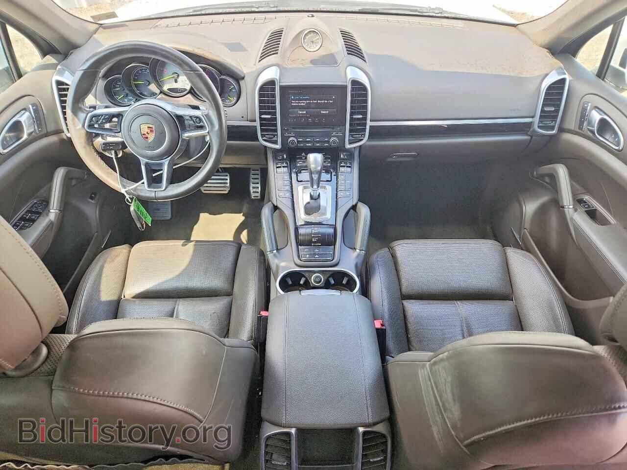 2017 PORSCHE CAYENNE - VIN: WP1AE2A2XHLA68929 - Photo 8
