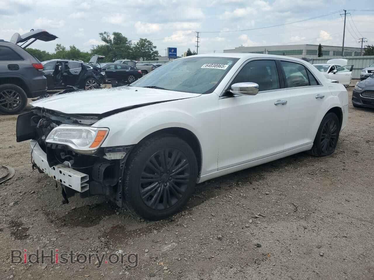 Photo 2C3CCAKT8DH505372 - CHRYSLER 300 2013