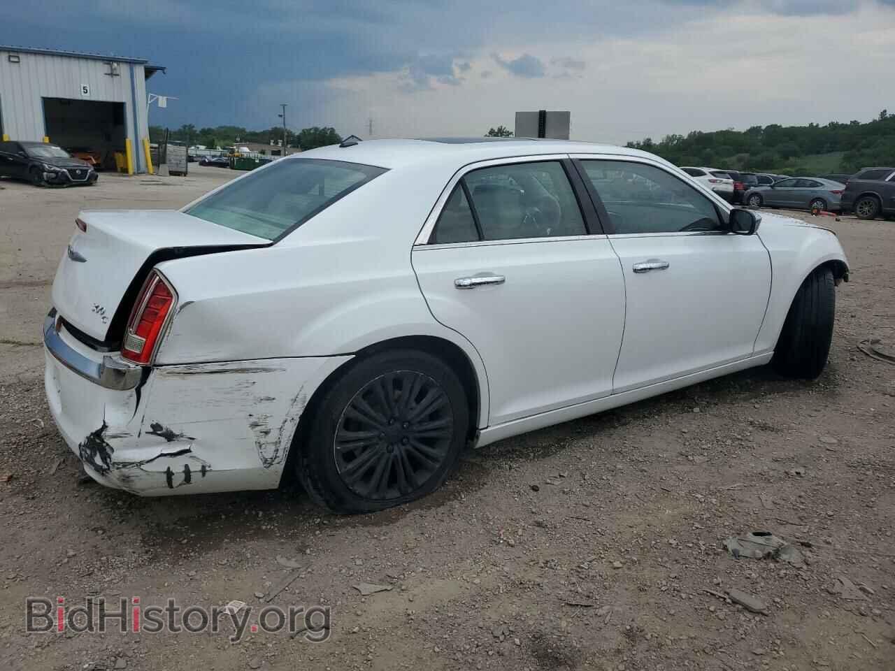 2013 CHRYSLER 300 - VIN: 2C3CCAKT8DH505372 - Фото 3