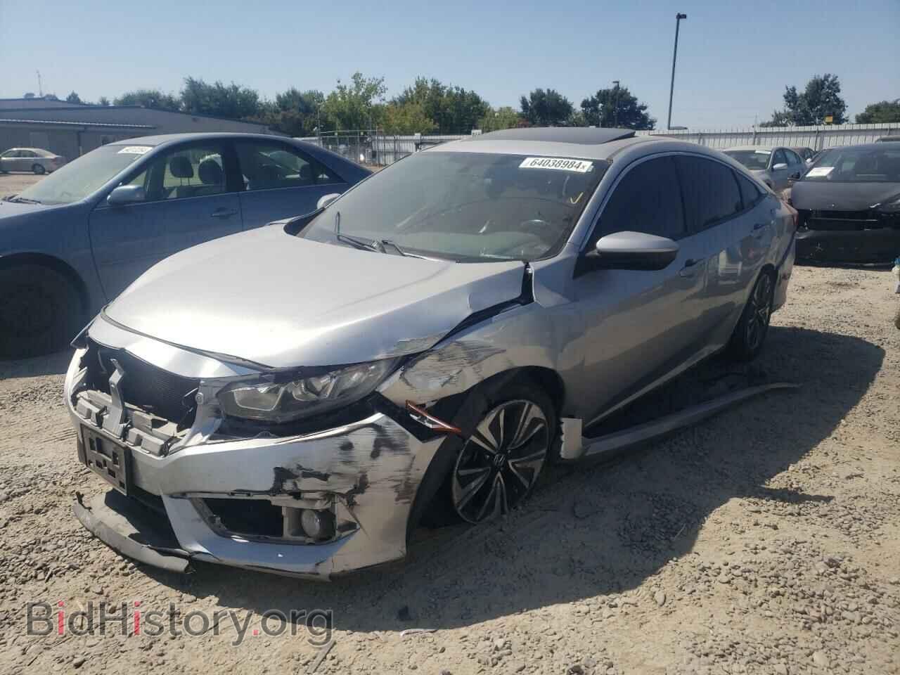 Фотография JHMFC1F39JX009330 - HONDA CIVIC 2018