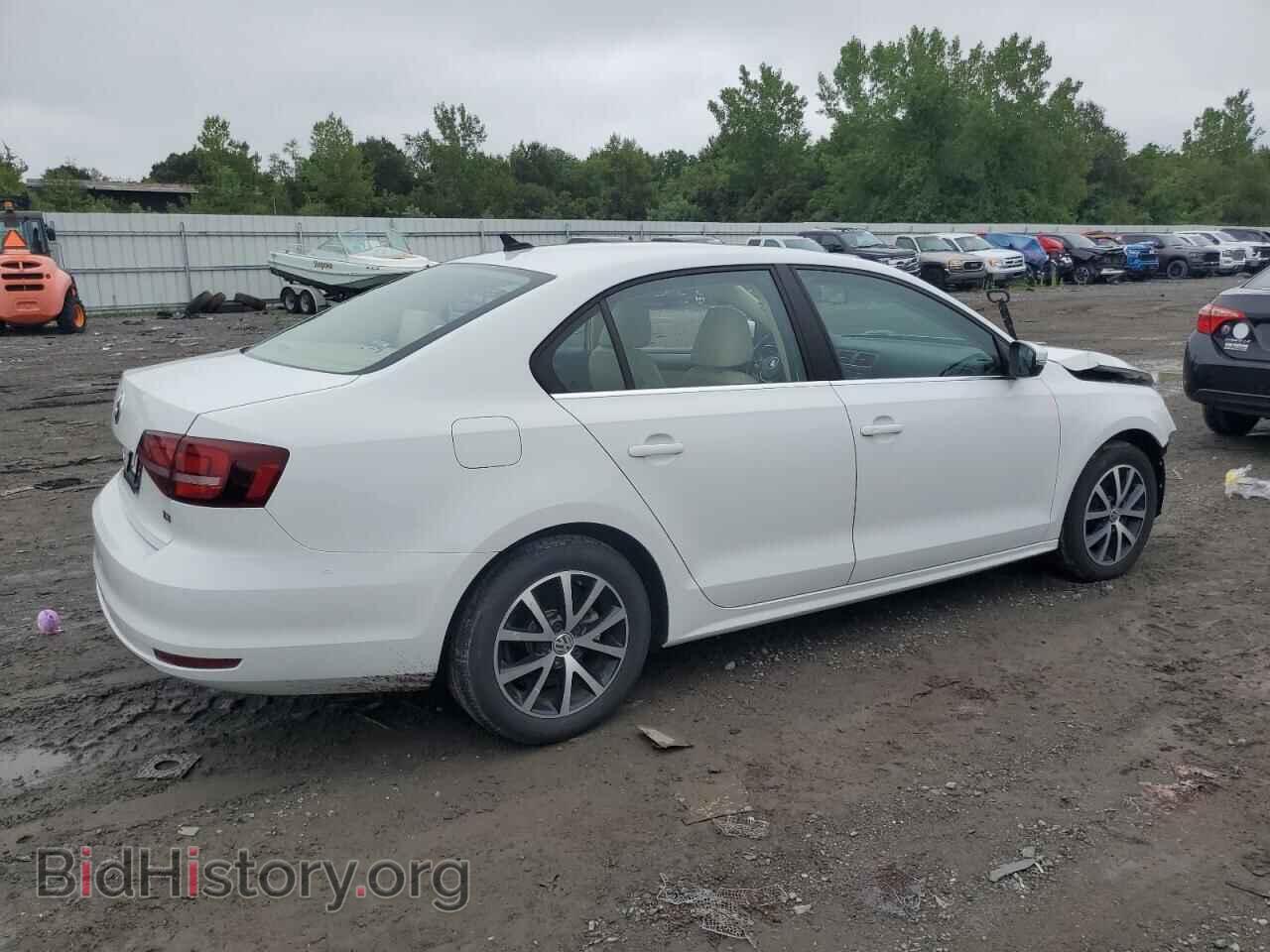 2017 VOLKSWAGEN JETTA - VIN: 3VWDB7AJ7HM389348 - Фото 3