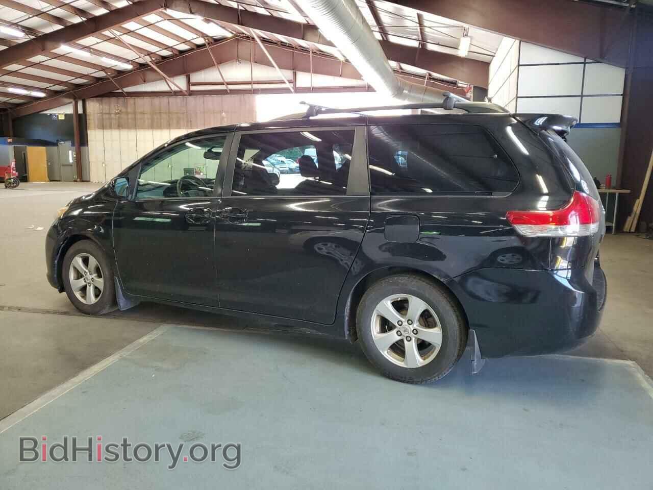 2012 TOYOTA All Models - VIN: 5TDKK3DC7CS222173 - Фото 2