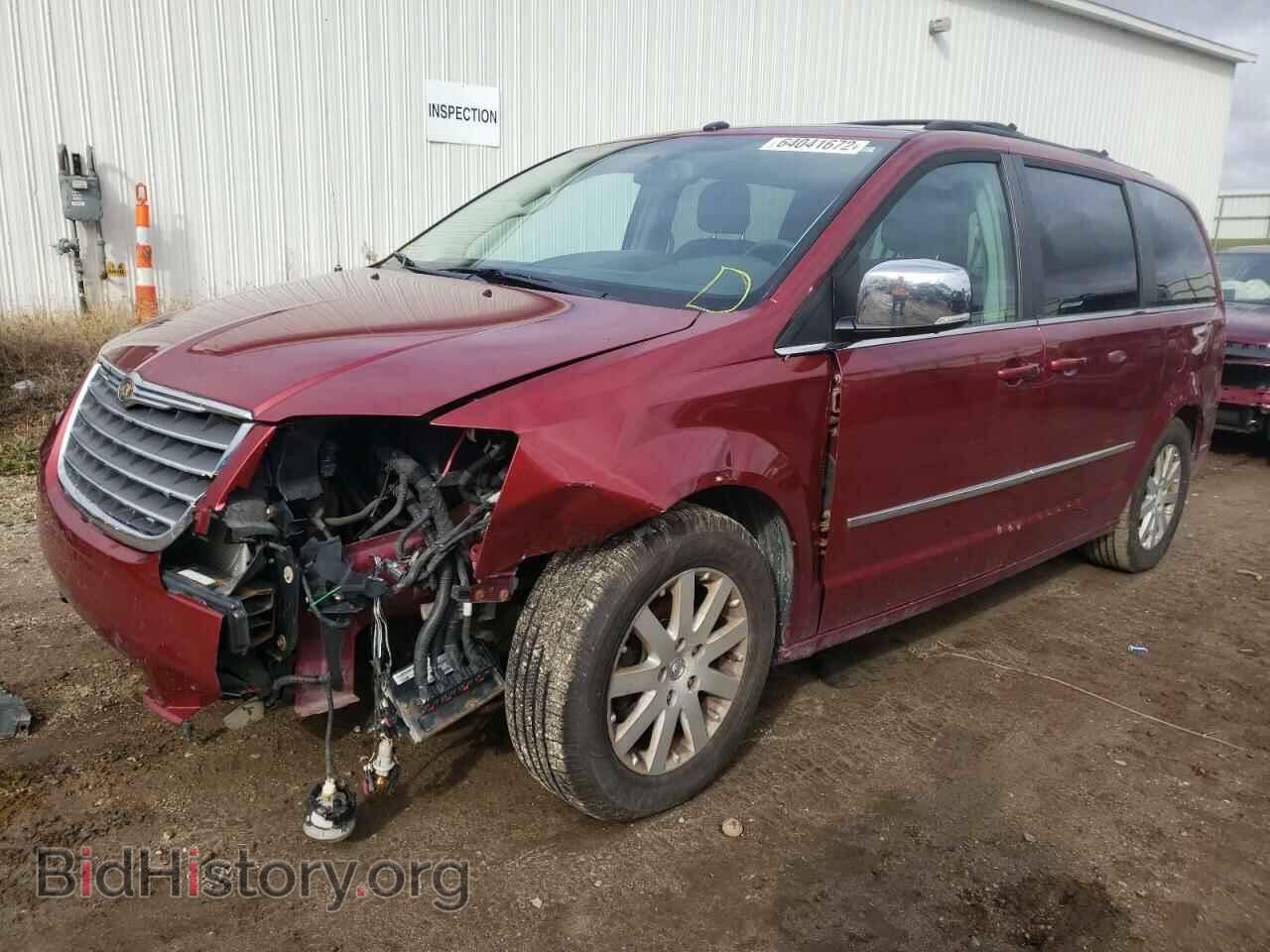 2010 CHRYSLER MINIVAN - VIN: 2A4RR8DX8AR321014 - Photo 2