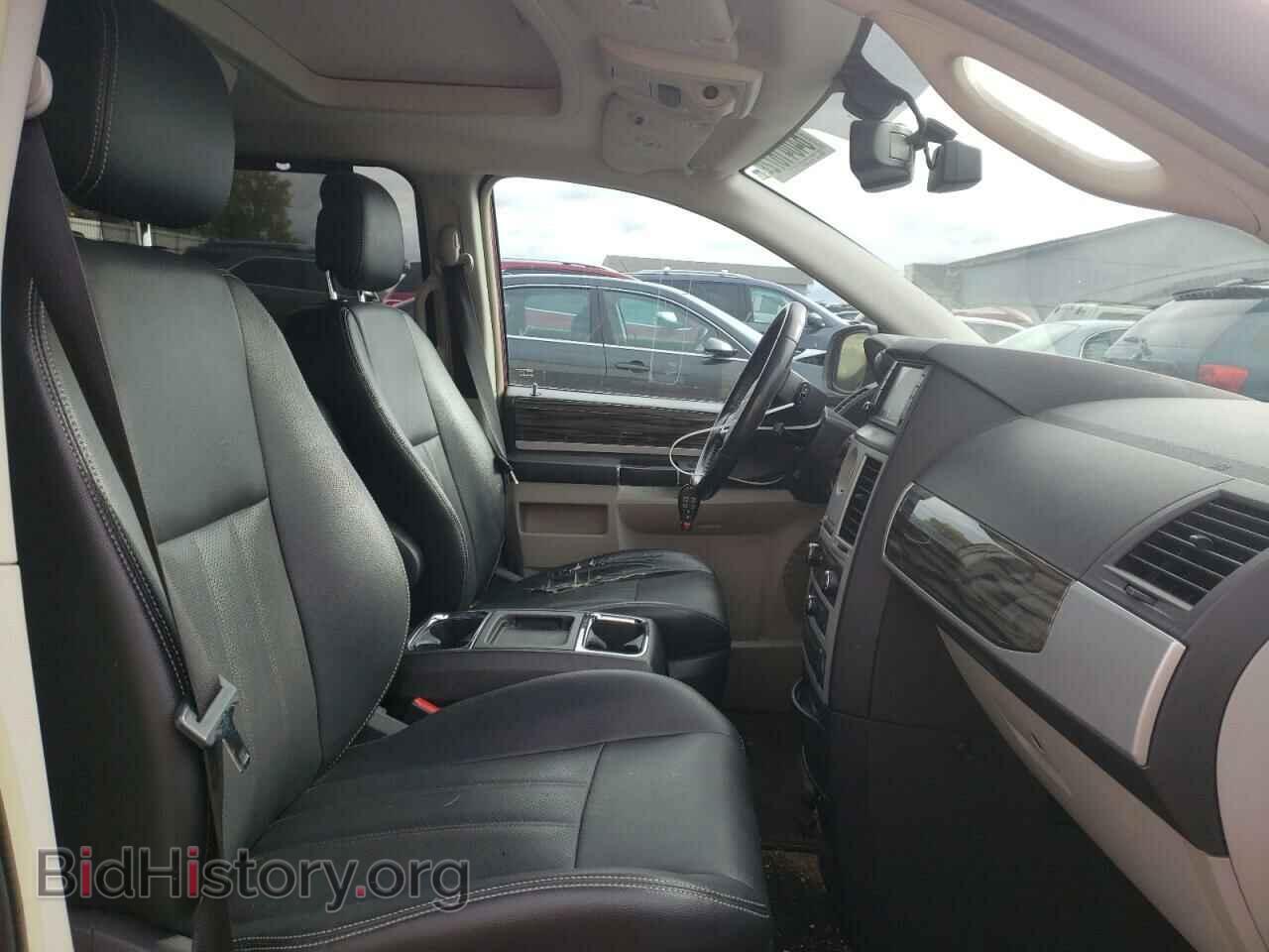2010 CHRYSLER MINIVAN - VIN: 2A4RR8DX8AR321014 - Photo 5