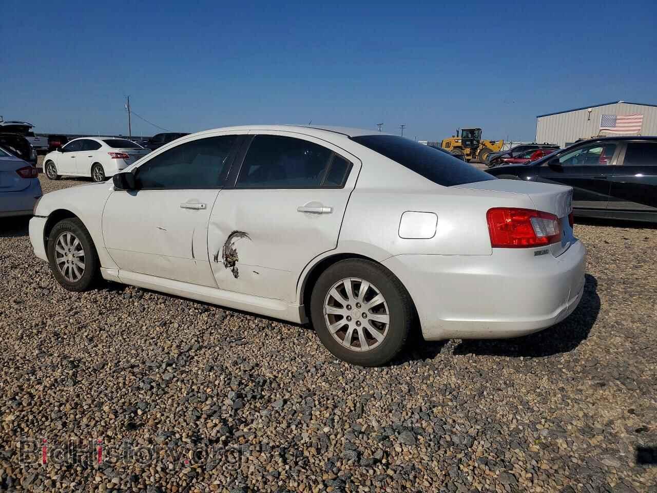 2010 MITSUBISHI GALANT - VIN: 4A32B2FF5AE013628 - Photo 2